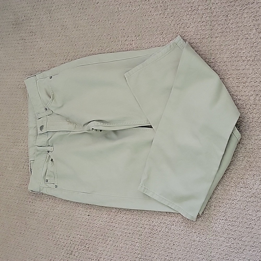 30x32 Levi Strauss & Co. 514 Khakis